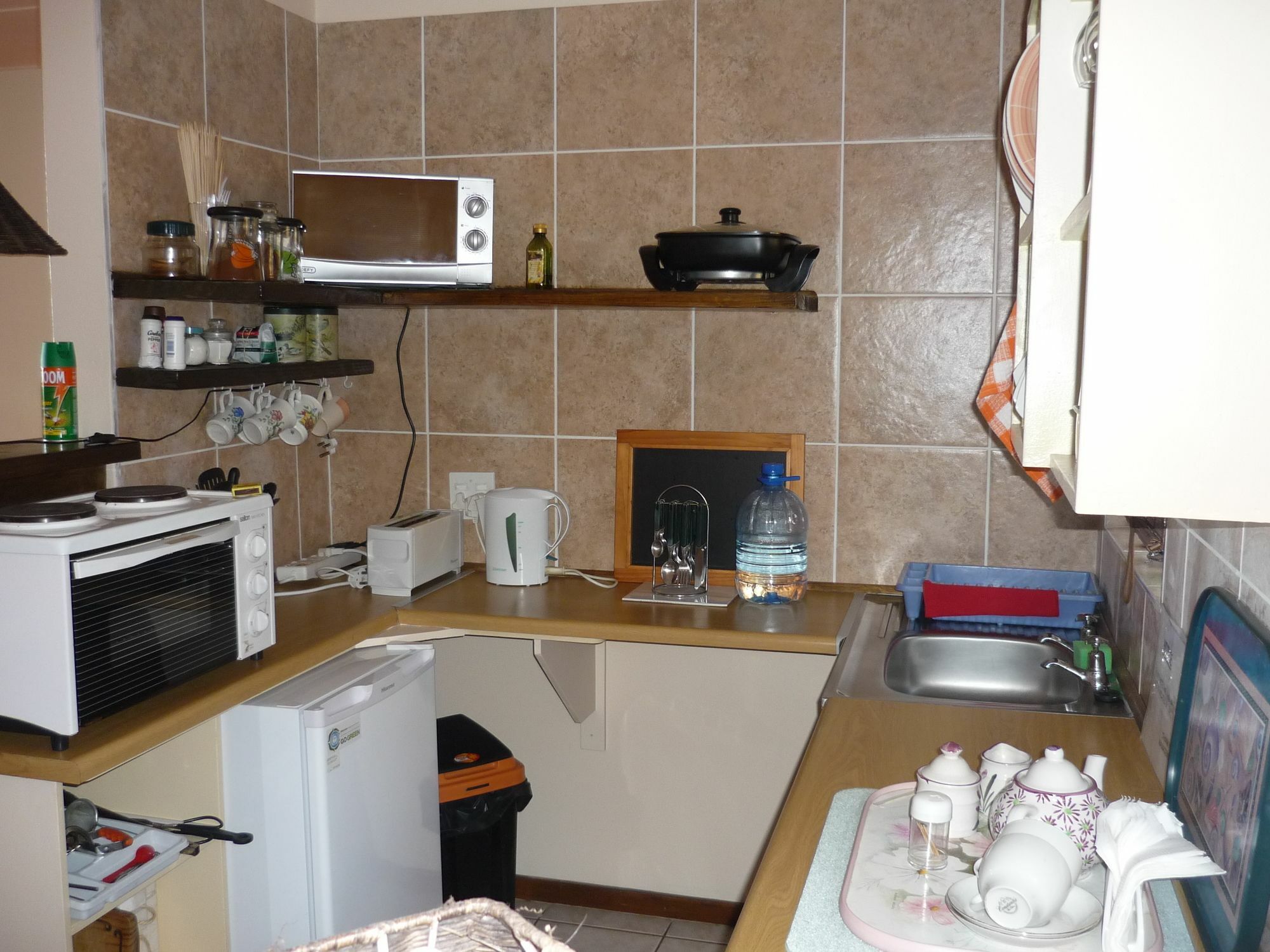 A1 Kynaston Self Catering Or Bed And Breakfast Jeffreys Bay Exterior photo