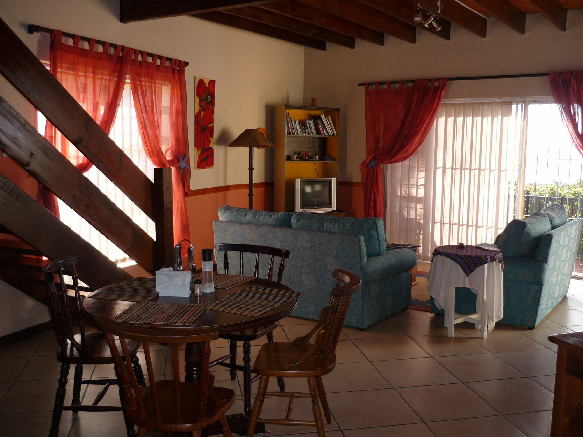 A1 Kynaston Self Catering Or Bed And Breakfast Jeffreys Bay Exterior photo
